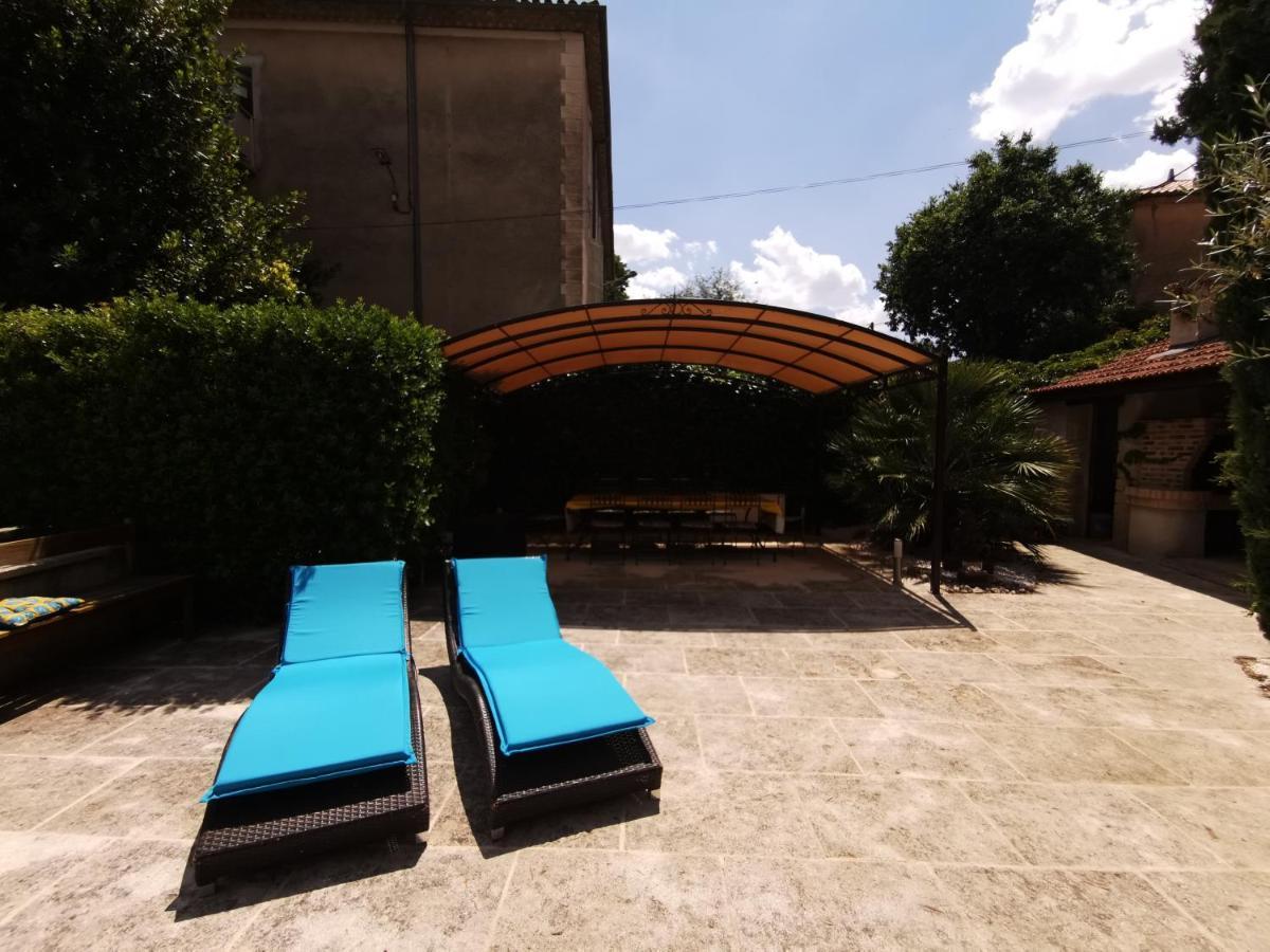 Les Chambres Du Lavoir Vert Tourbes Экстерьер фото